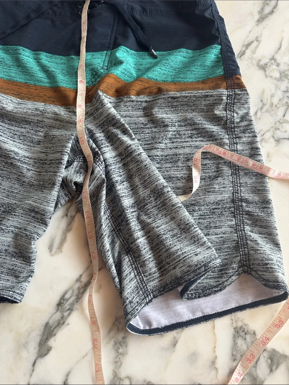 Vans Era Stretch Striped Board Shorts Men’s size 28